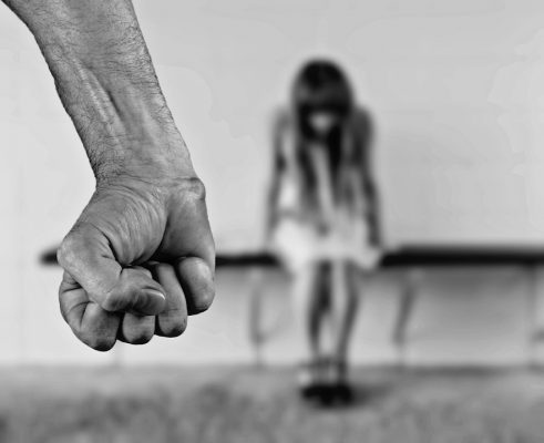 Essere una donna non vuol dire essere una vittima